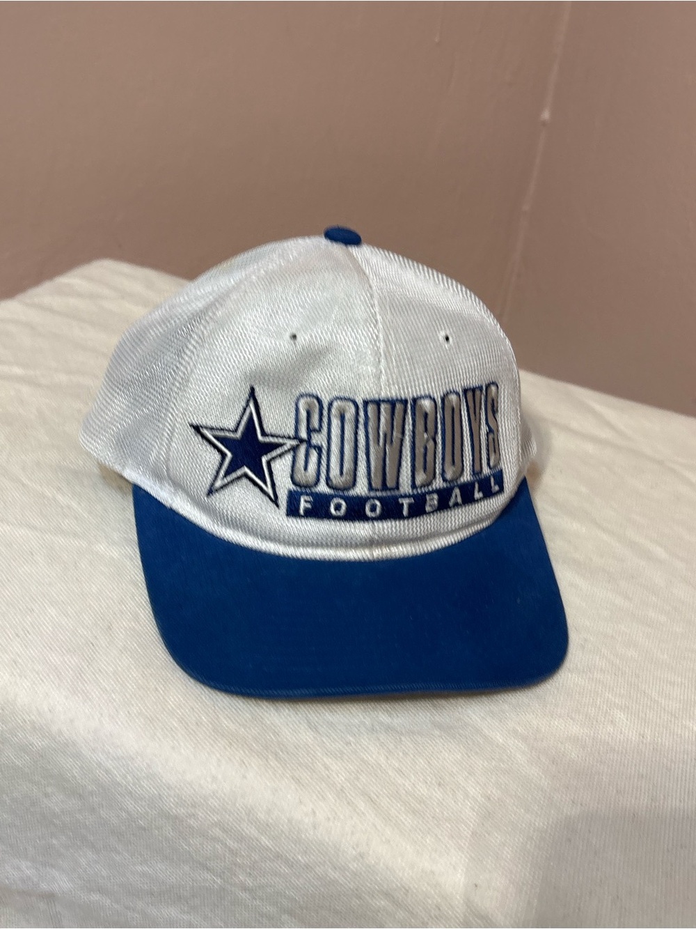 RARE Vintage 1990s Dallas Cowboys NFL Starter Mesh Snapback Hat - White/Blue
